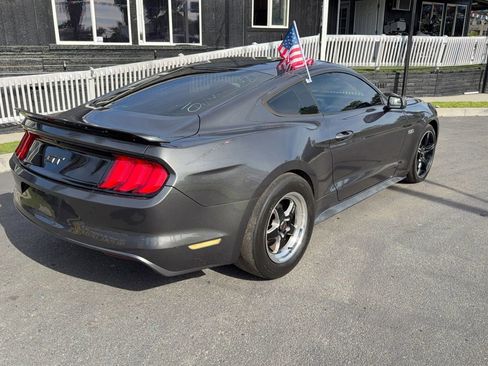 Used 2017 Ford Mustang GT image 10