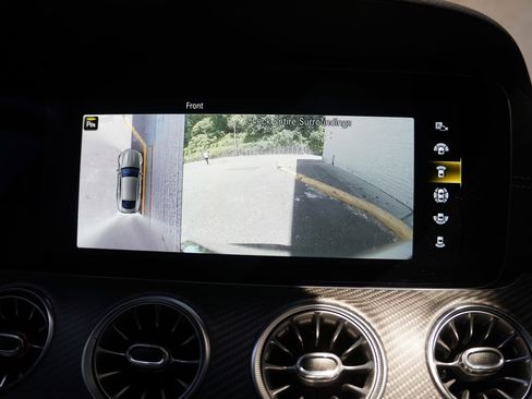 Used 2021 Mercedes-Benz AMG GT 43 image 20