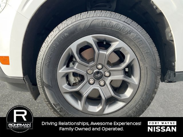 Used 2022 Ford Maverick XLT FWD image 9