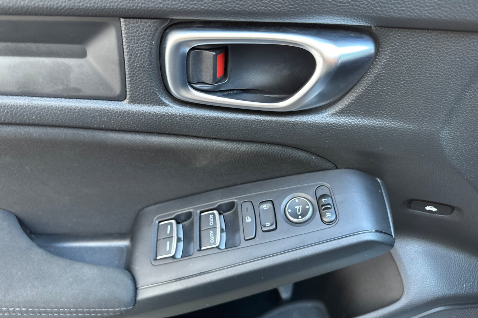 Used 2022 Honda Civic Sport image 11