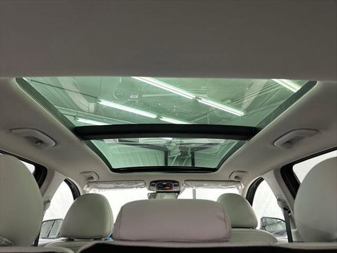 New 2026 Hyundai Tucson Limited image 22