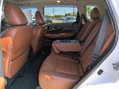 Used 2019 Nissan Rogue SL w/ Premium Package AWD/4WD image 21