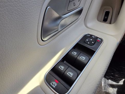 Used 2026 Mercedes-Benz CLA 250 image 35