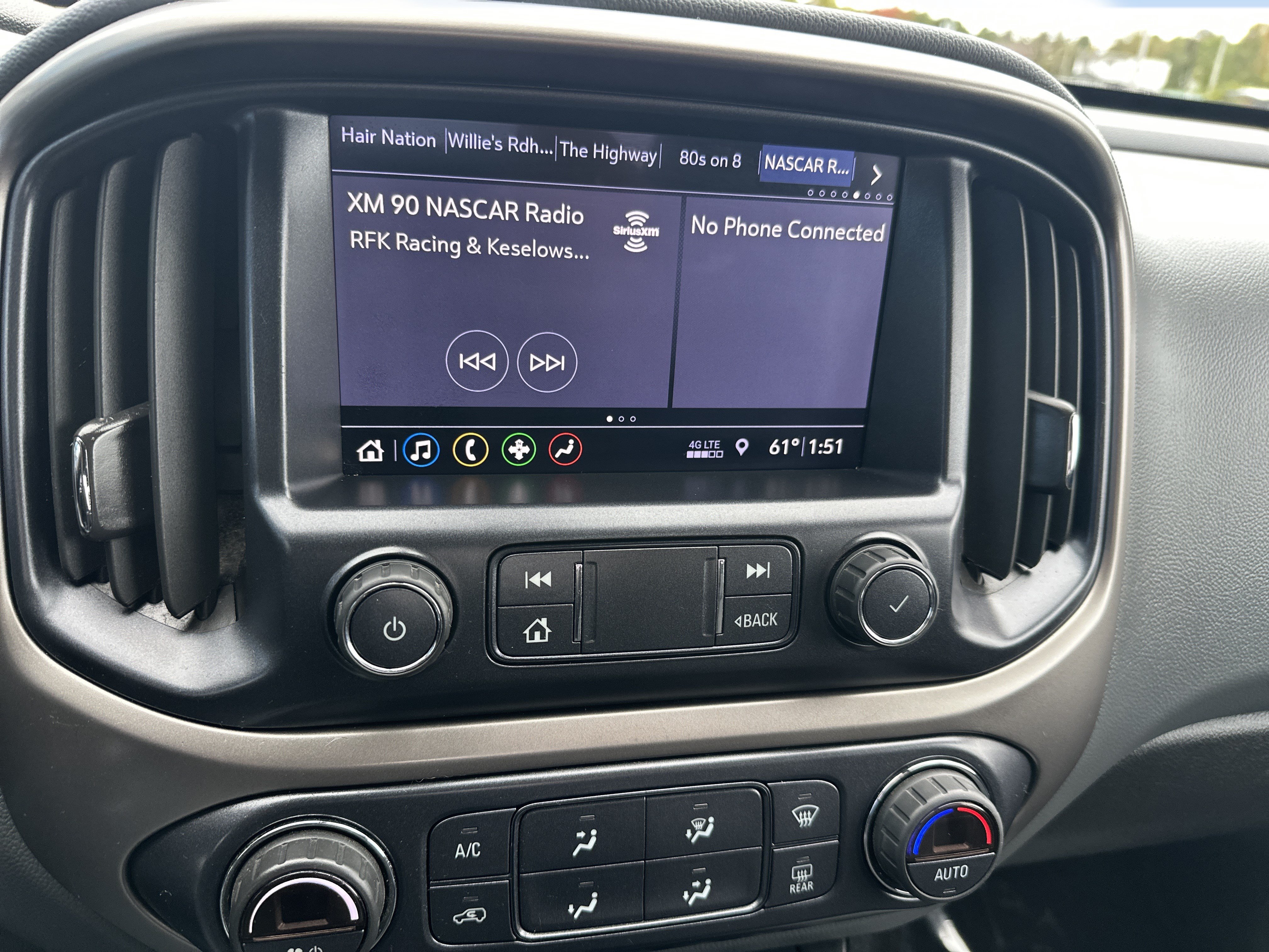 Certified 2019 Chevrolet Colorado Z71 AWD/4WD image 15
