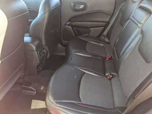 Used 2019 Jeep Compass Trailhawk image 33