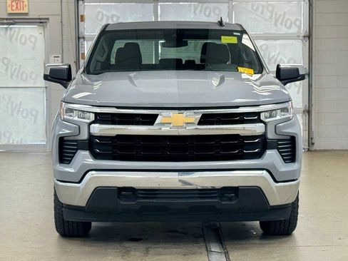 Used 2024 Chevrolet Silverado 1500 LT w/ Z71 Off-Road Package AWD/4WD image 2