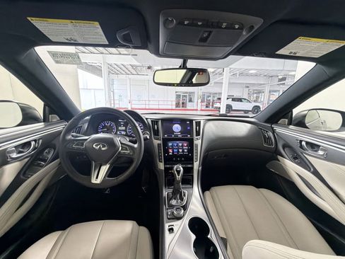 Used 2017 INFINITI Q60 w/ Cargo Package image 22