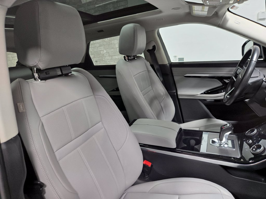 Used 2023 Land Rover Range Rover Evoque SE AWD/4WD image 54