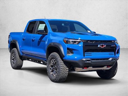 New 2026 Chevrolet Colorado ZR2 w/ Technology Package AWD/4WD image 7