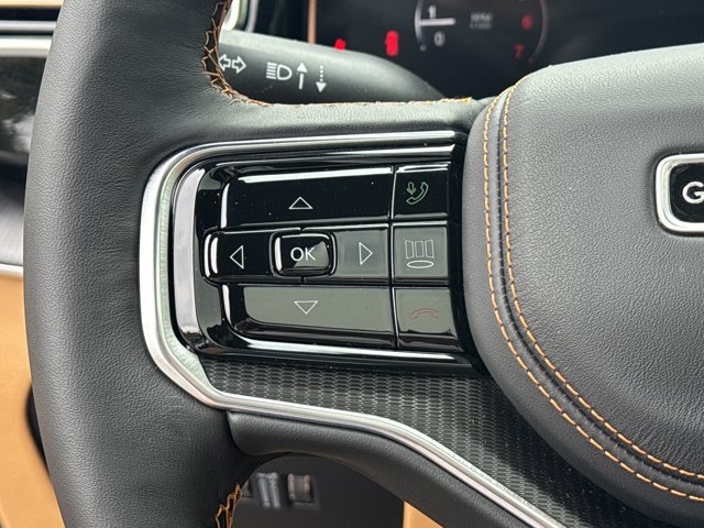 New 2026 Jeep Grand Wagoneer L Summit AWD/4WD image 26