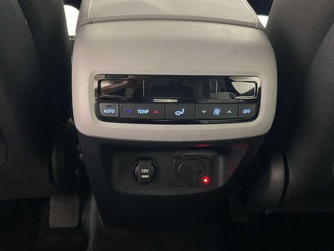 Used 2021 Hyundai Palisade SEL w/ Convenience Package AWD/4WD image 12