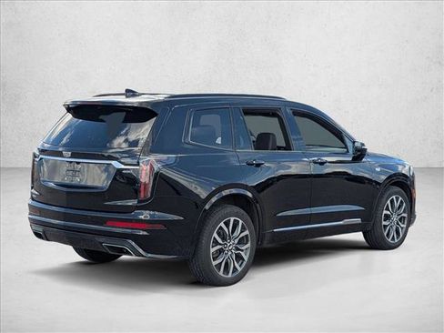 Used 2021 Cadillac XT6 Sport AWD/4WD image 5