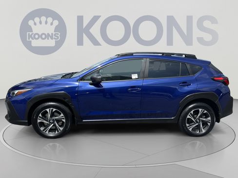 Used 2024 Subaru Crosstrek 2.0i Premium w/ Popular Package #4 AWD/4WD image 2