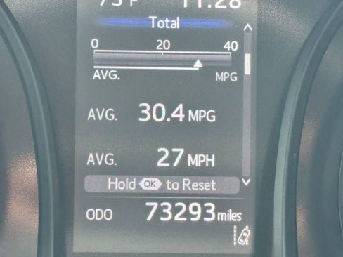 Used 2021 Toyota Camry SE FWD image 14