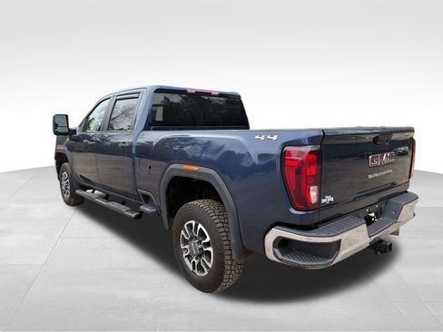 Used 2021 GMC Sierra 3500 4x4 Crew Cab w/ Convenience Package image 5
