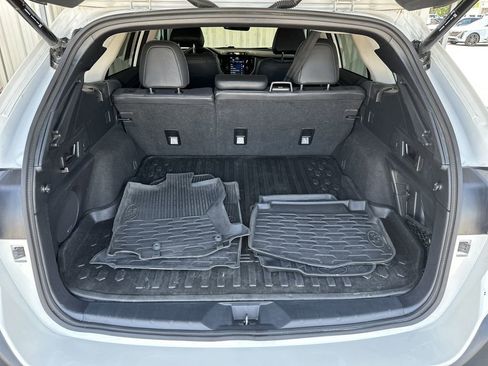 Used 2025 Subaru Outback Limited AWD/4WD image 31