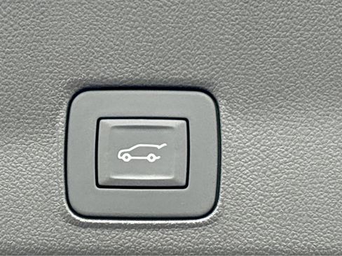 New 2024 Chevrolet TrailBlazer LT w/ Convenience Package image 24