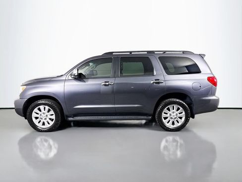 Used 2013 Toyota Sequoia Platinum AWD/4WD image 4