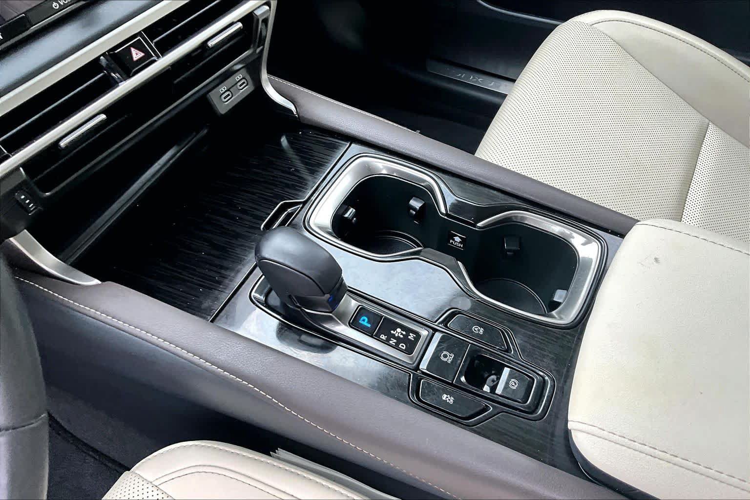 Used 2024 Lexus RX 350 FWD w/ Technology Package image 17
