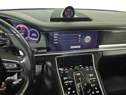 Used 2023 Porsche Panamera 4 Platinum Edition AWD/4WD image 9
