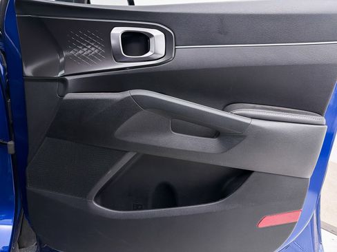 Used 2021 Kia Sorento S image 26