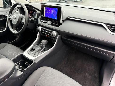 Certified 2025 Toyota RAV4 XLE image 17
