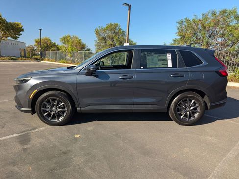 New 2026 Honda CR-V EX-L image 2