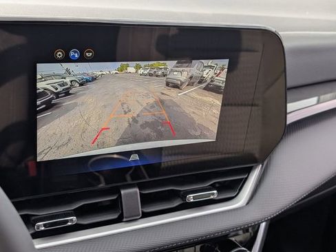 New 2026 Chevrolet Equinox LT AWD/4WD image 10