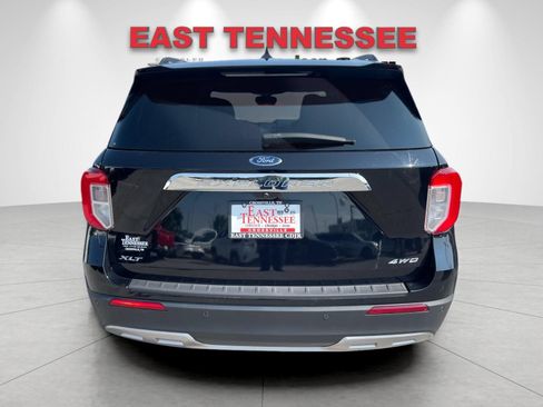 Used 2023 Ford Explorer XLT w/ Equipment Group 202A AWD/4WD image 4
