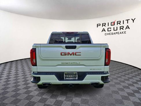 Used 2023 GMC Sierra 1500 Denali w/ Denali Reserve Package AWD/4WD image 5