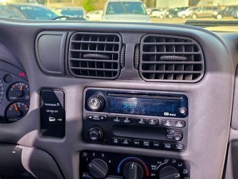 Used 2003 GMC Sonoma SL image 14