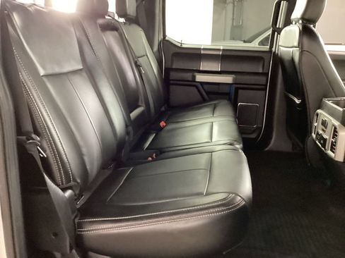 Used 2018 Ford F150 Lariat w/ Equipment Group 502A Luxury AWD/4WD image 21
