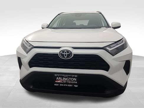 Used 2025 Toyota RAV4 XLE image 10