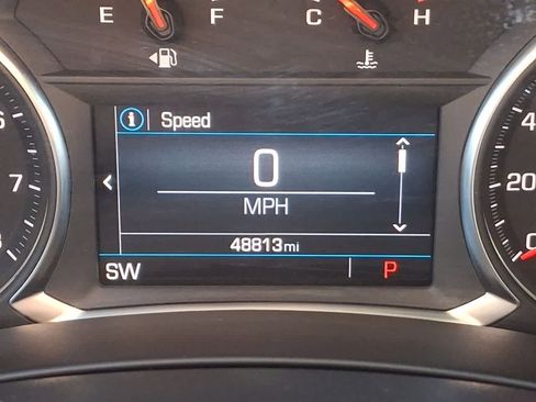 Used 2024 GMC Terrain SLE image 19