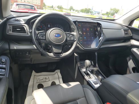 Used 2023 Subaru Ascent Onyx Edition AWD/4WD image 9