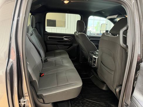 Used 2023 RAM 1500 Big Horn AWD/4WD image 34