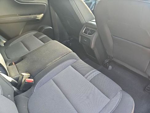 Used 2025 Chevrolet Blazer LT FWD image 11