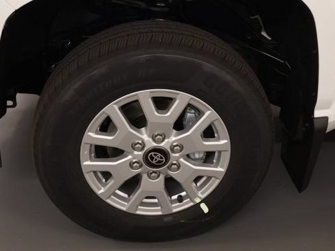 New 2026 Toyota Tacoma SR5 AWD/4WD image 7