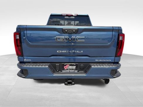 New 2026 GMC Sierra 2500 Denali Ultimate AWD/4WD image 6
