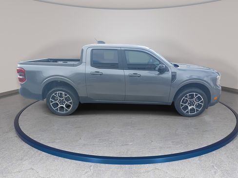 Used 2026 Ford Maverick Lariat w/ 4K Tow Package AWD/4WD image 4