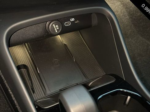 New 2026 Volvo XC40 B5 Ultra w/ Climate Package image 21