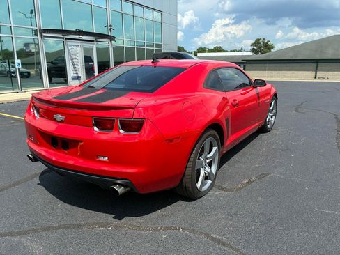 Used 2012 Chevrolet Camaro LS RWD image 5
