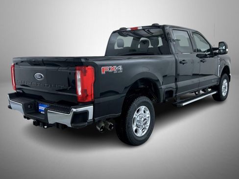 New 2026 Ford F350 XLT w/ FX4 Off-Road Package AWD/4WD image 5