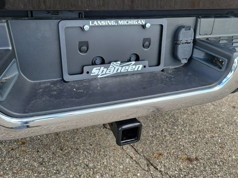 Used 2022 RAM 1500 Laramie AWD/4WD image 39