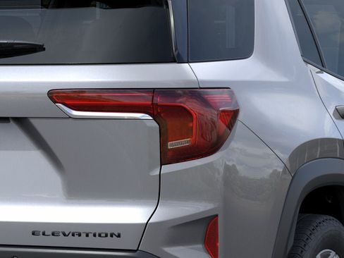 New 2026 GMC Terrain Elevation w/ Elevation Premium Package AWD/4WD image 11