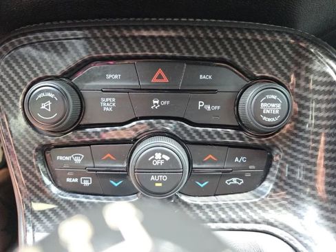 Used 2016 Dodge Challenger R/T Scat Pack image 29