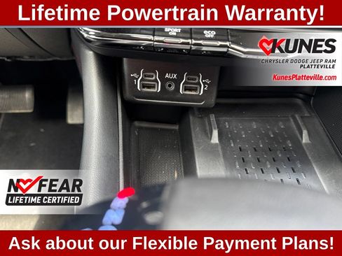 Used 2025 Dodge Durango R/T AWD/4WD image 28