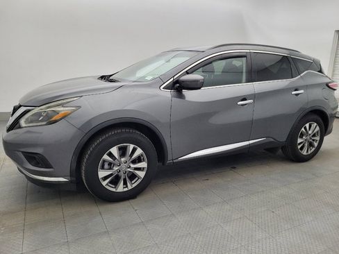 Used 2018 Nissan Murano SV FWD image 2