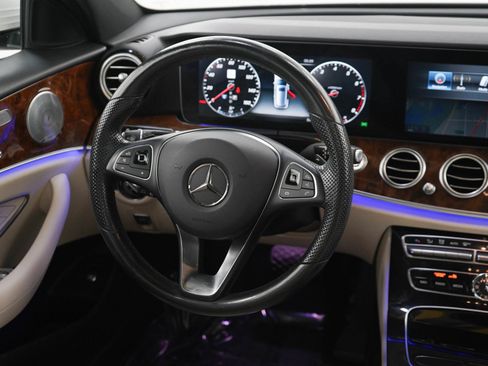 Used 2017 Mercedes-Benz E 400 4MATIC Wagon image 14
