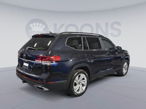 Used 2023 Volkswagen Atlas SE w/ Panoramic Sunroof Package AWD/4WD image 7